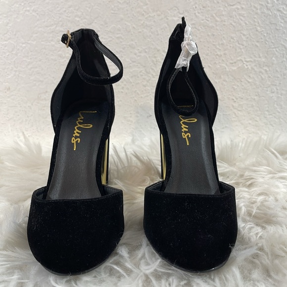 LULUS Laura Black & Gold Velvet Ankle Strap Chunky Heels Size 5 NEW - Picture 3 of 15